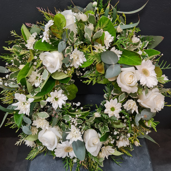 White Wreath | 12"