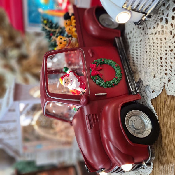 Christmas Pickup truck- Red | Snow Globe